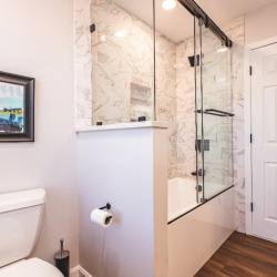 Fairfax KB Oakton two Bathroom-3-1000
